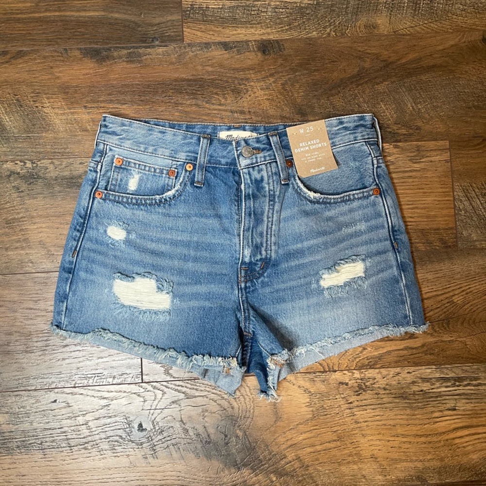 NWT Madewell Relaxed Denim Women’s High Rise Shorts Ripped Edition Size 25